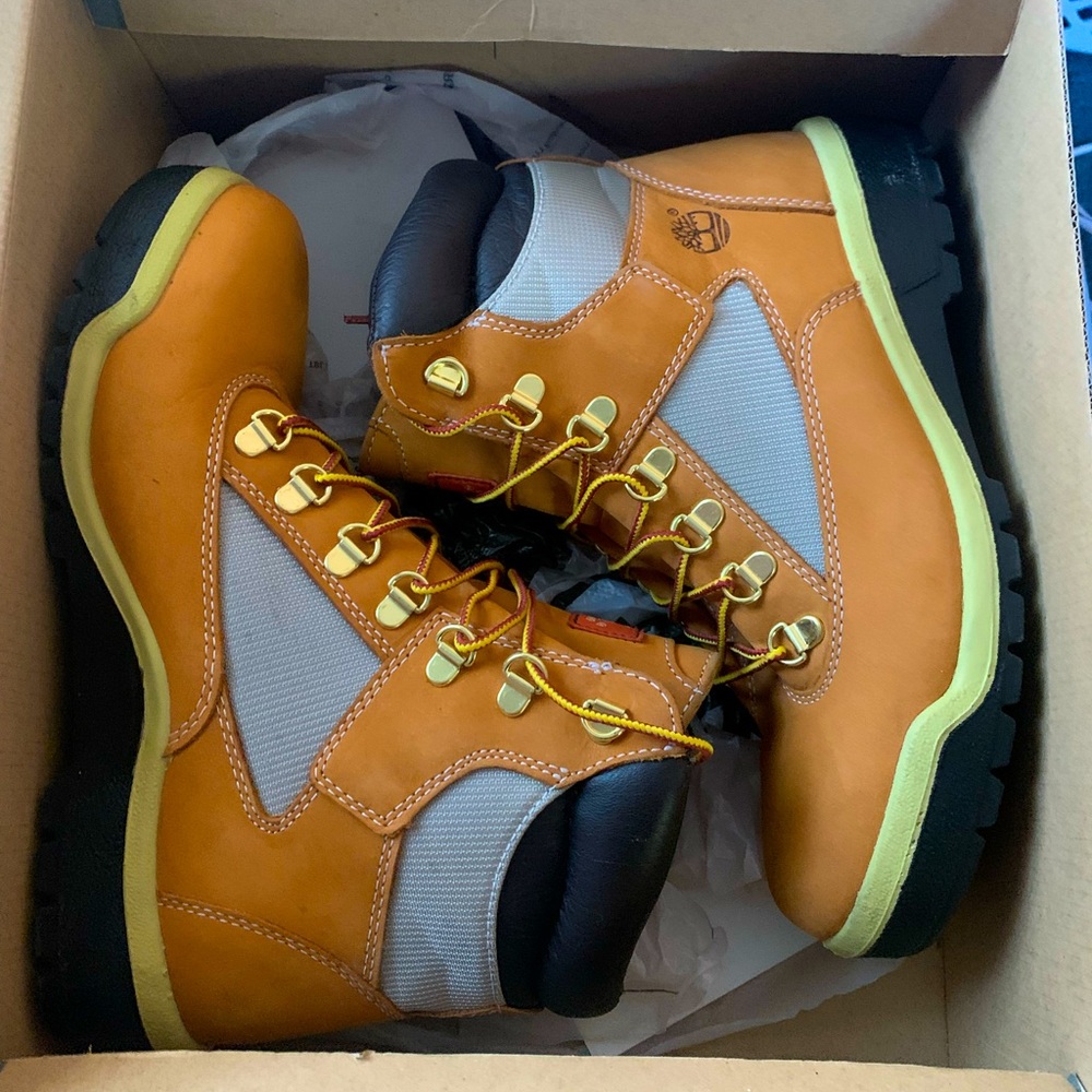 Timberland 6” field boot tan banana pudding size 8
